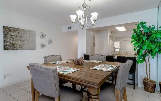 Bahia Vista 15567 - Two Bedroom Condo