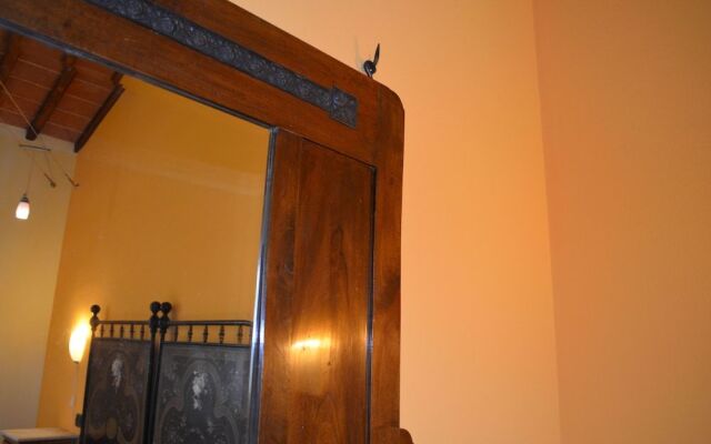 Tuscan Style Eco-Farm Molinaccio