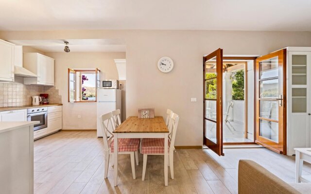 Awesome Apartment in Zaboric With 2 Bedrooms and Wifi