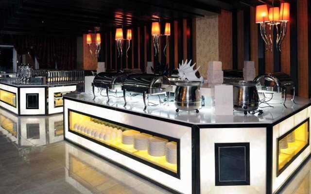 Changsha Yannian Century Hotel