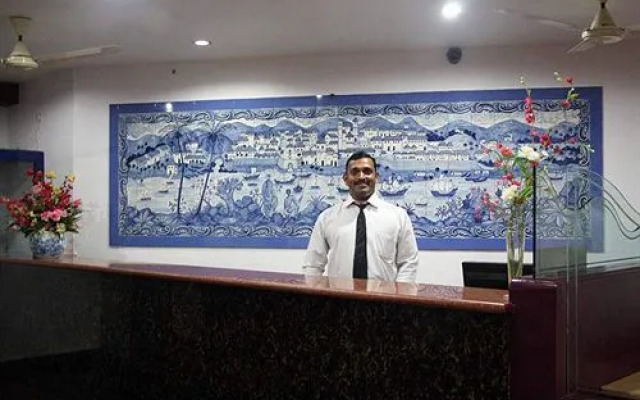 Om Shiv Hotel by Oyo Rooms