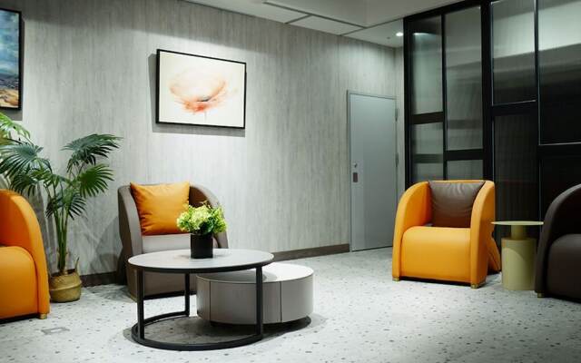 COMMA Boutique Hotel