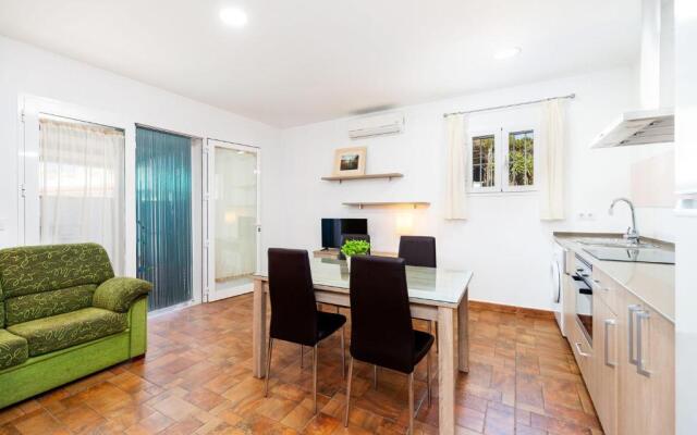 La Granja - SOLO MAYORES DE 25 AÑOS