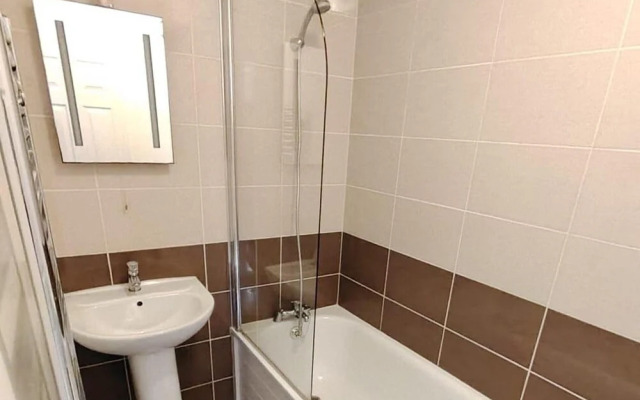 1 Bed-sleeps 4-pet Friendly-central Location
