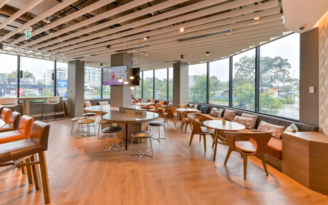 Holiday Inn Express Sydney Airport by IHG