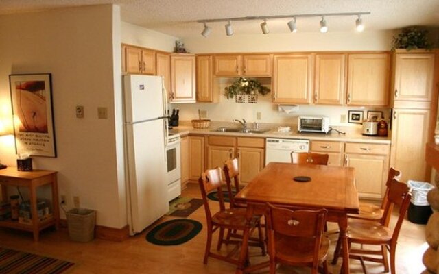 Village Square At Center Village By Copper Mountain Lodging