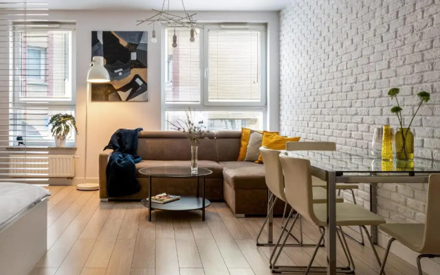 Studio Golden House