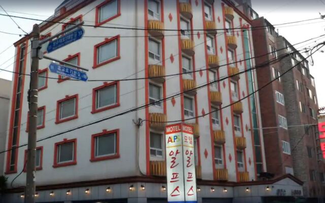 ALPS Motel