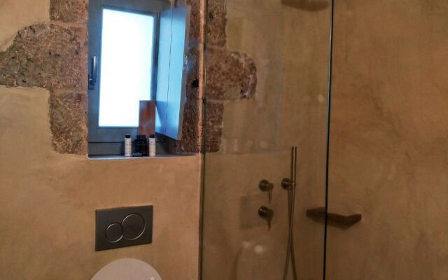 Ippola Boutique Hotel