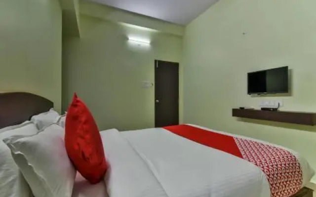 Swarnam By OYO Rooms