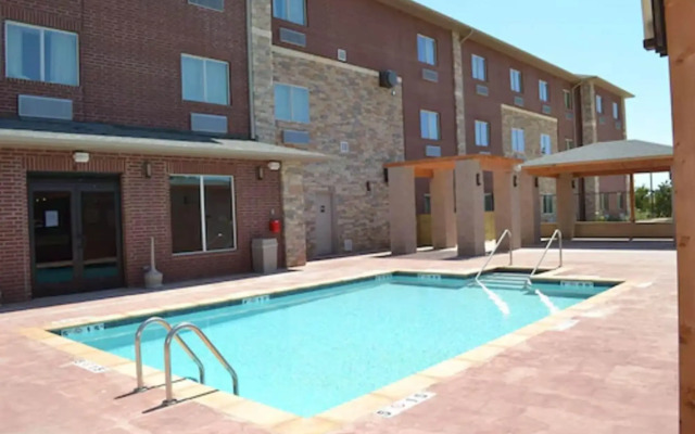 Red River Inn And Suites