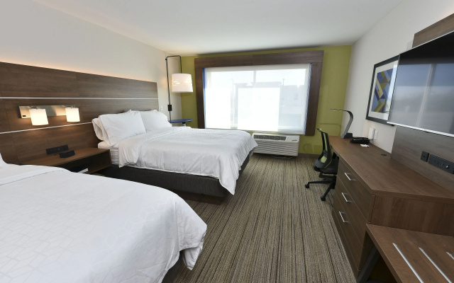 Holiday Inn Express & Suites Madisonville by IHG