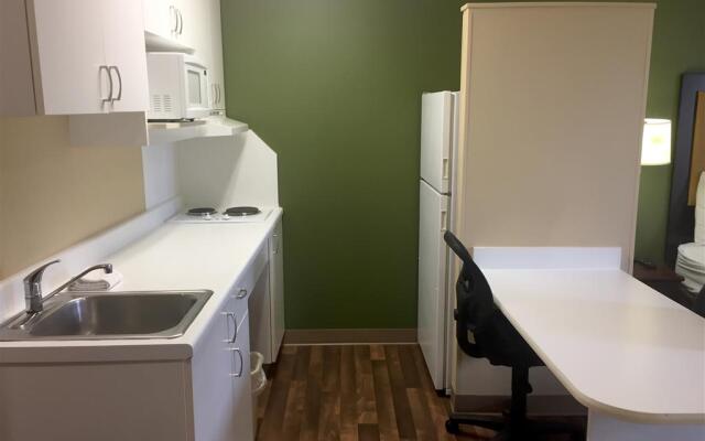 Extended Stay America Select Suites Chicago Hanover Park