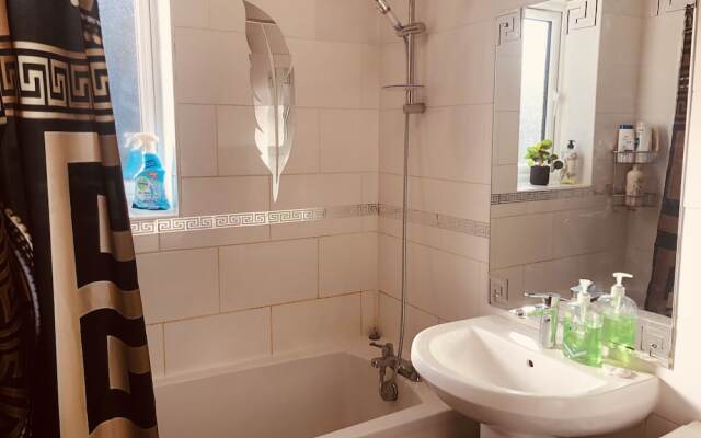 Centrally Located 4 Bedroom House