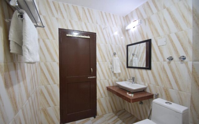 Hotel Asia Holidays by OYO Rooms