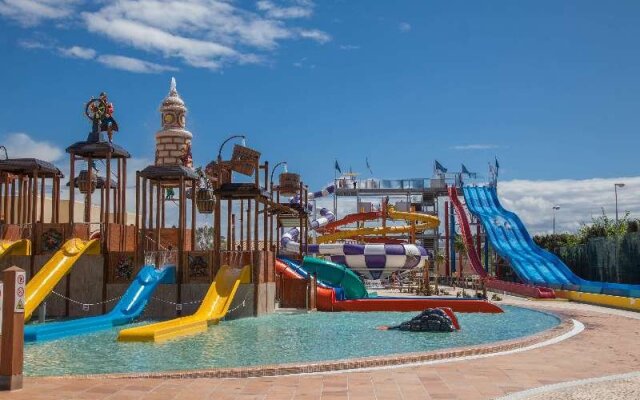Sirenis Seaview Country Club