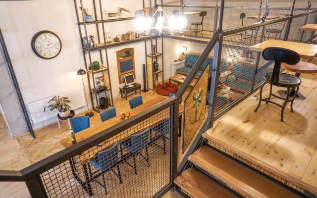 Cybernetics - Hotel & Hostel