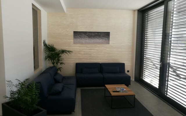 Sky Beach Aparthotel