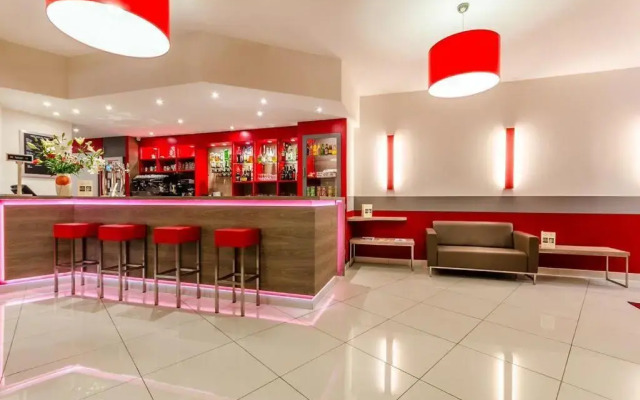 Hotel Saint Louis de France