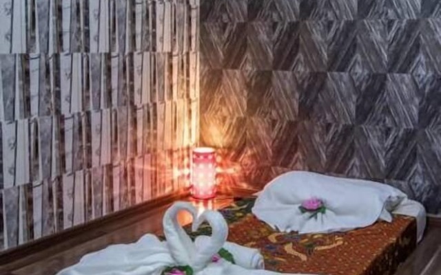 Loumage Hotel & Suites