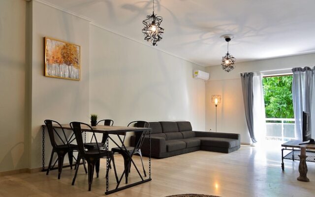 Thetidos Minimal Modern Apartment