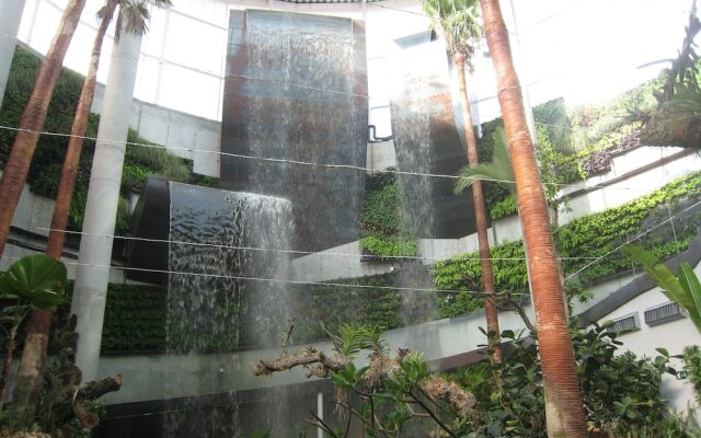 Beautiful Town House With Air Conditioning In Secure Urbanisation Internet