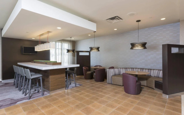 Courtyard Louisville Downtown