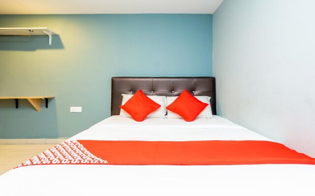 OYO 503 Hotel Aromas JB