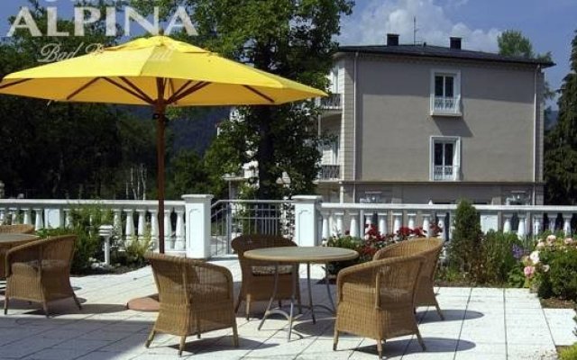 Hotel Alpina