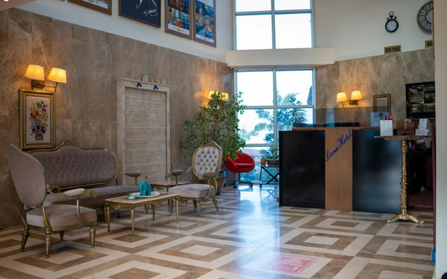 Liona Hotel