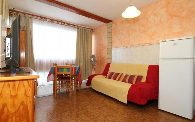 Appartement Balaruc-les-Bains, 1 pièce, 4 personnes - FR-1-553-48