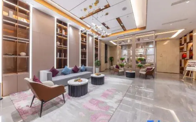 Lavande Hotel (Lanzhou Center High-speed Railway  West Railway Station)