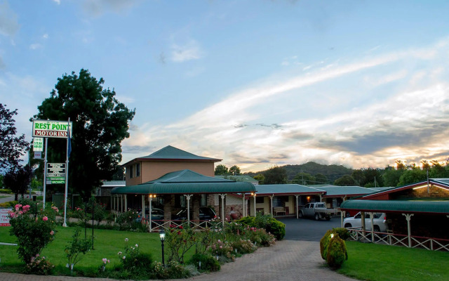 Rest Point Motor Inn