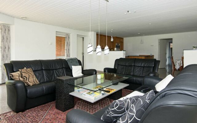 Relaxed Holiday Home in Romo Jutland With Garden