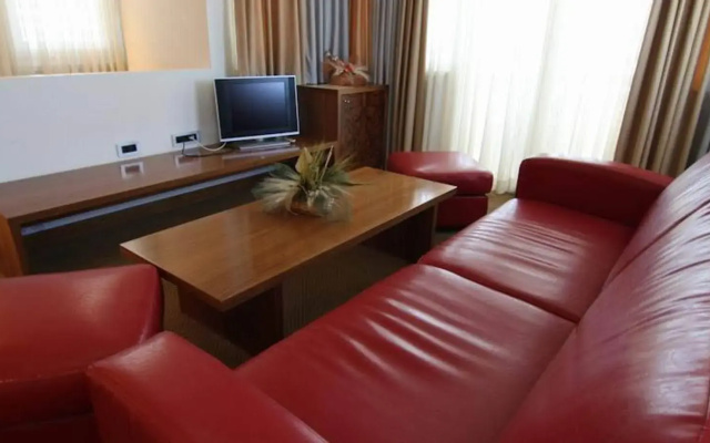 Hotel Exclusive