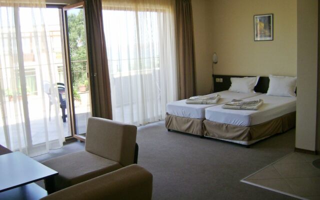 Family Hotel Kandrovi