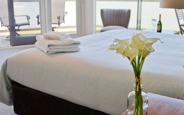 Whitesbeach Guesthouse