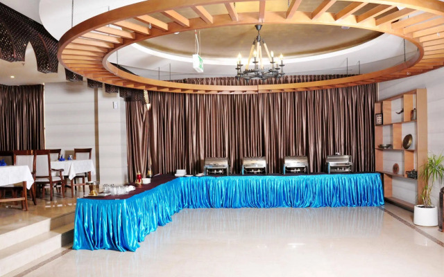 Ewan Ajman Suites Hotel