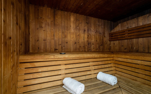 Clarion Aparthotel Toulouse Blagnac Airport