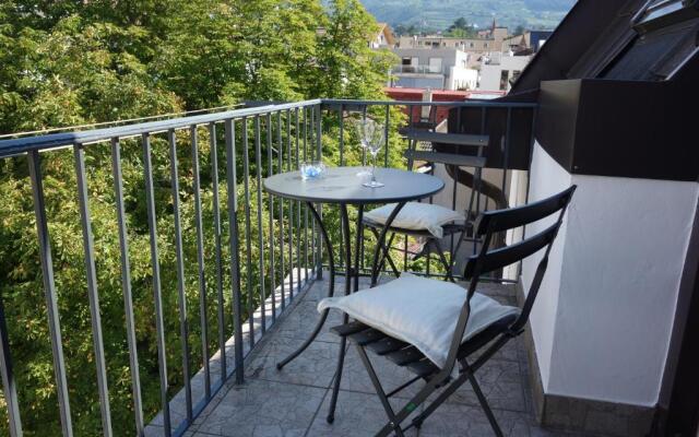 Hager Apartment 2