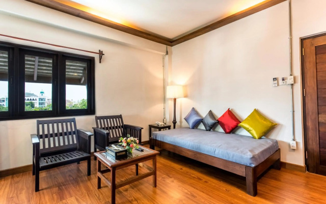 NightBazaar Inn Hotel