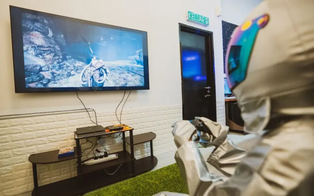 Hashtag.Capsule.Hostel