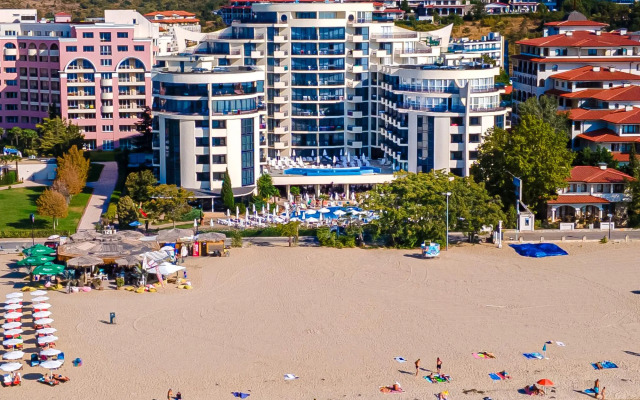 Hotel Zenith