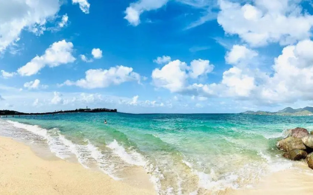 Nettle Bay Beach Club