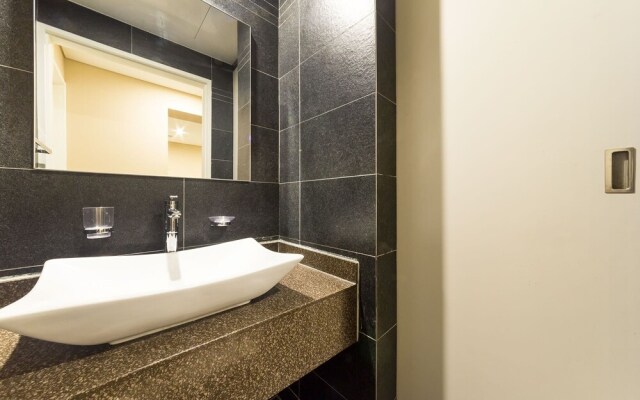 Osan Honors Hotel