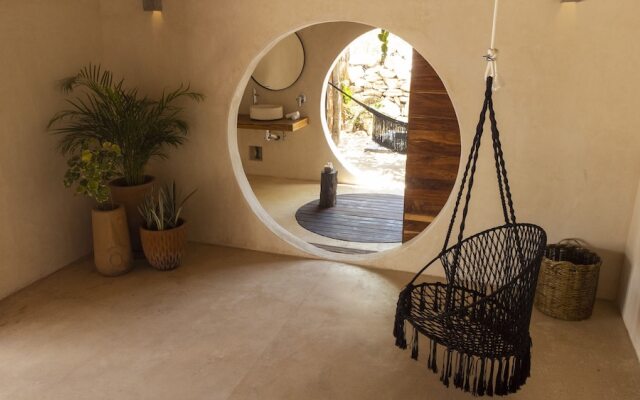 BH HOTEL & CENOTE TULUM - Adults Only