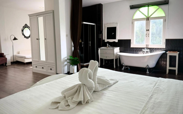 Nidhra Lanna Hotel