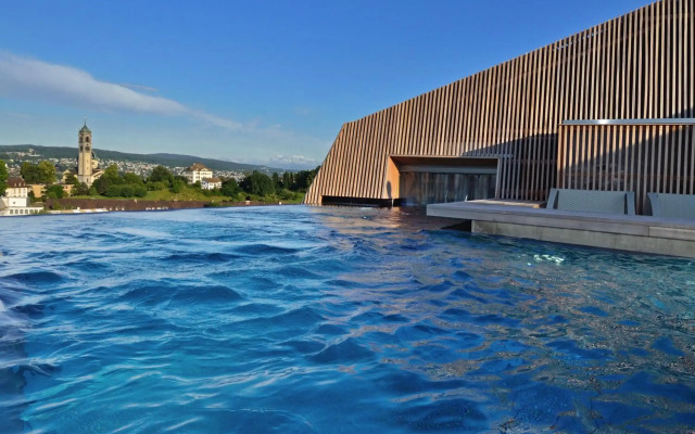 B2 Boutique Hotel and Spa