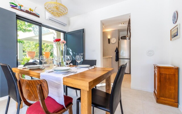 Amazing Home in Naklice With Wifi and 2 Bedrooms