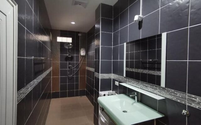 Karon Studio Apartment